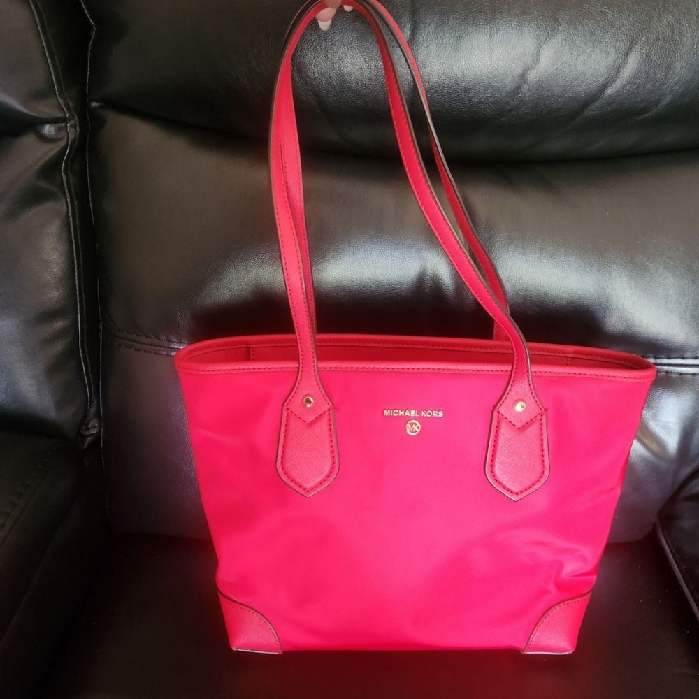 Michael Kors tote bad - Picture 2 of 7